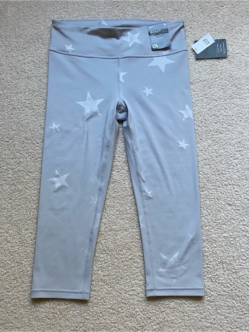 GapFit Eclipse Gray Star Print Cropped Leggings Size M – NWT